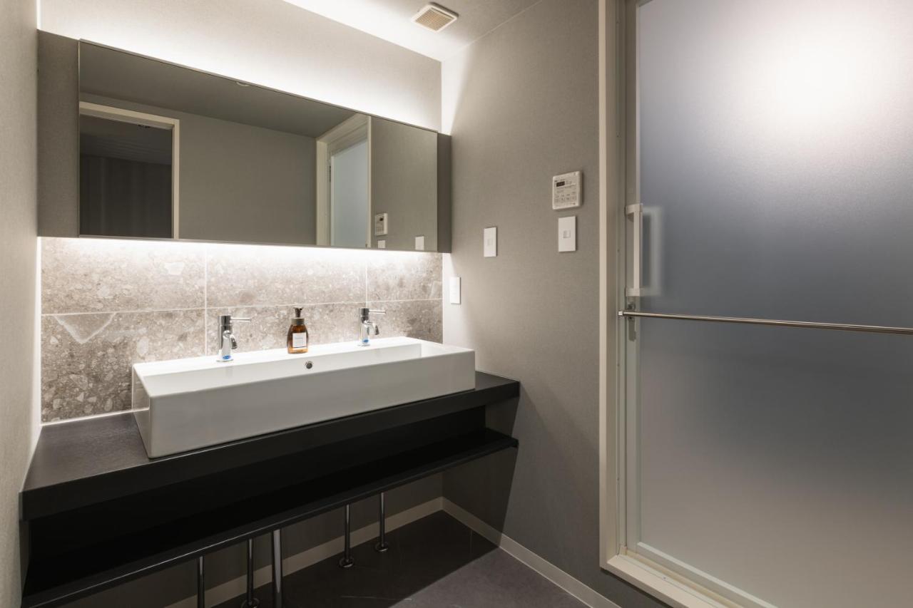 Grand Base Kagoshima Chuo Aparthotel Buitenkant foto