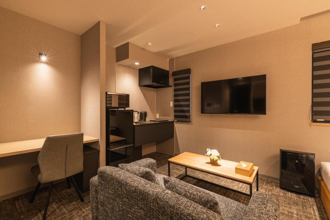 Grand Base Kagoshima Chuo Aparthotel Buitenkant foto
