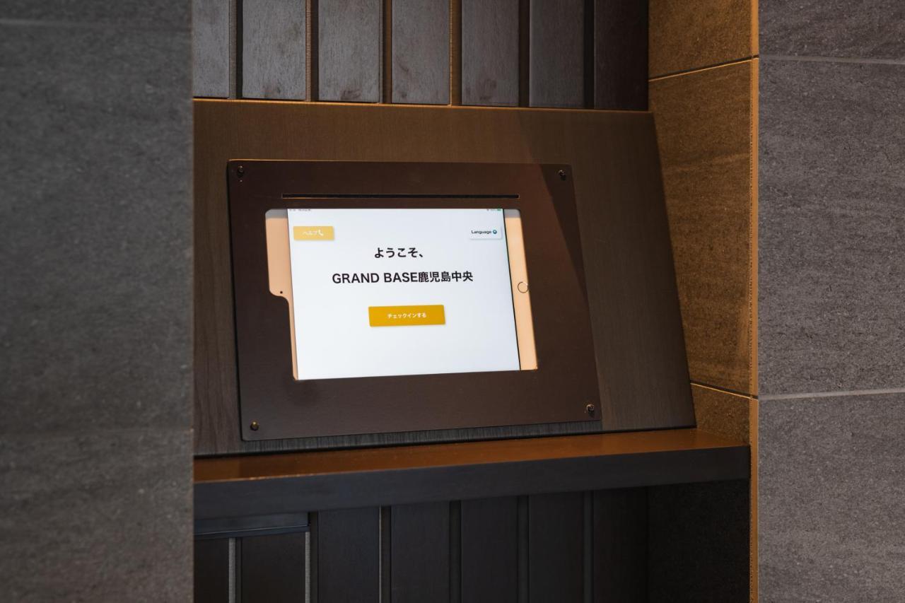 Grand Base Kagoshima Chuo Aparthotel Buitenkant foto